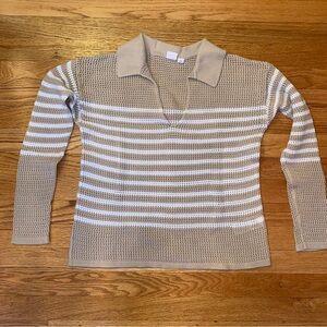 GAP 100% cotton Beige and White V-Neck Sweater